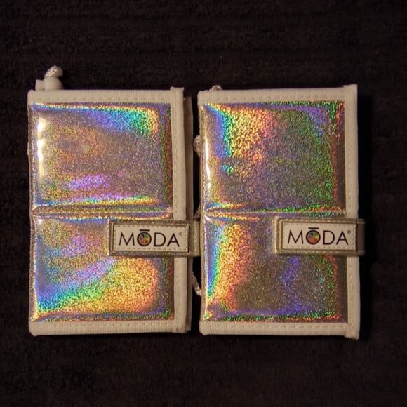 MODA Cosmetic Brush Bundle - Picture 2 of 4